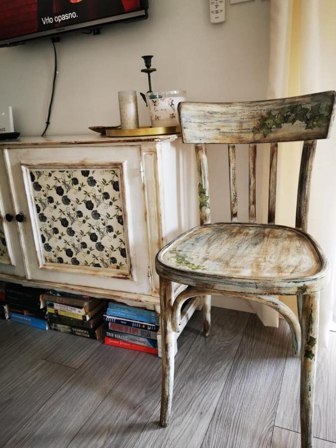 Studio Apartment Rosemary Ровінь Екстер'єр фото